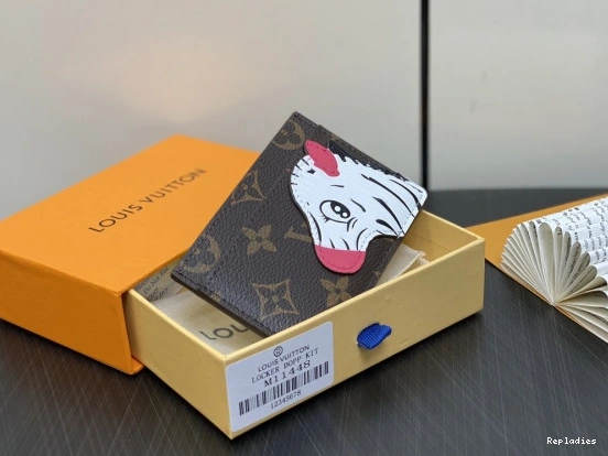 Cheap VUITTON LOUIS HOLDER-11*7*0.5cm CARD 0724